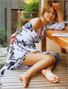 两女 一杯原版视频-厨房里挺进岳丰满大屁股